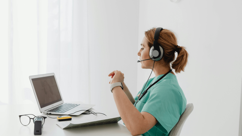 virtual consultation with pharmacist